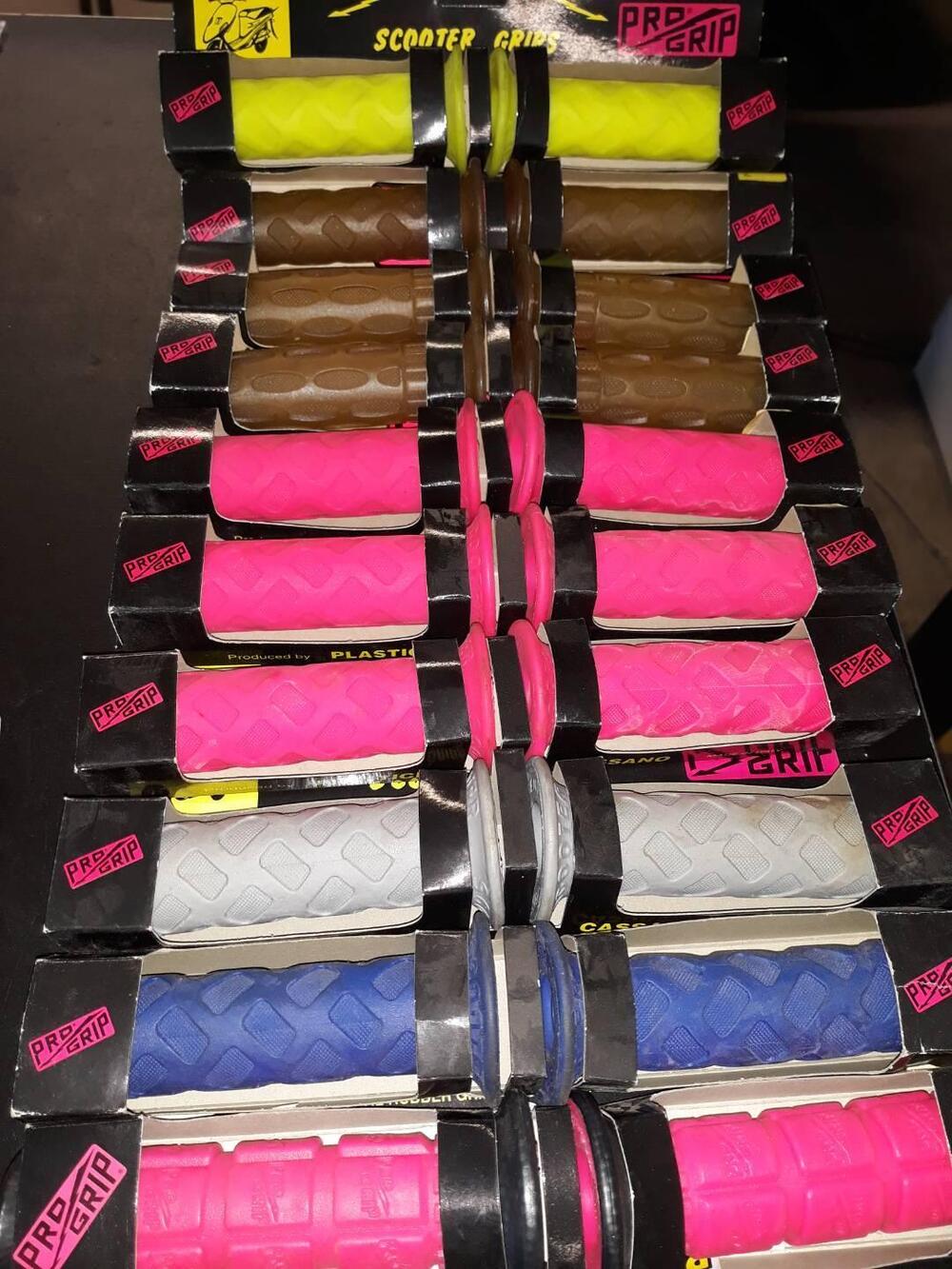 Manopole moto/scooter Ufo Plast (6)