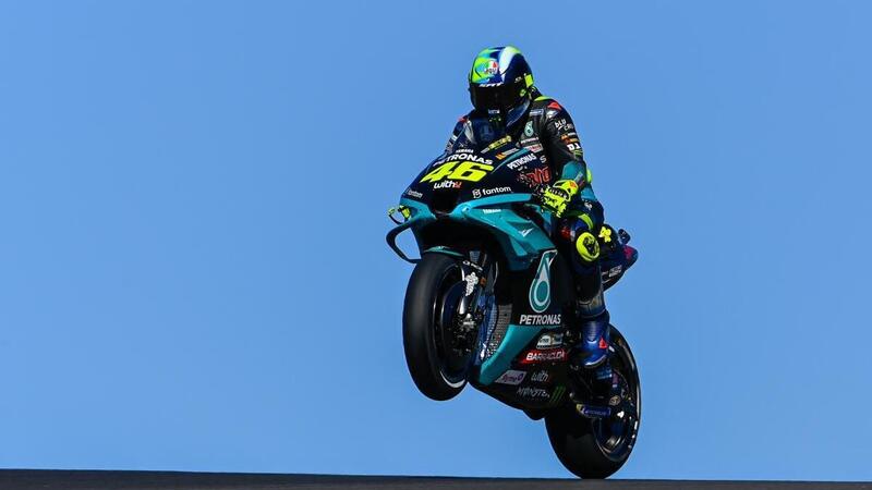 MotoGP 2021. Il GP di Algarve a Portimao. Valentino Rossi: "Bagnaia fa quello che vuole con la moto"