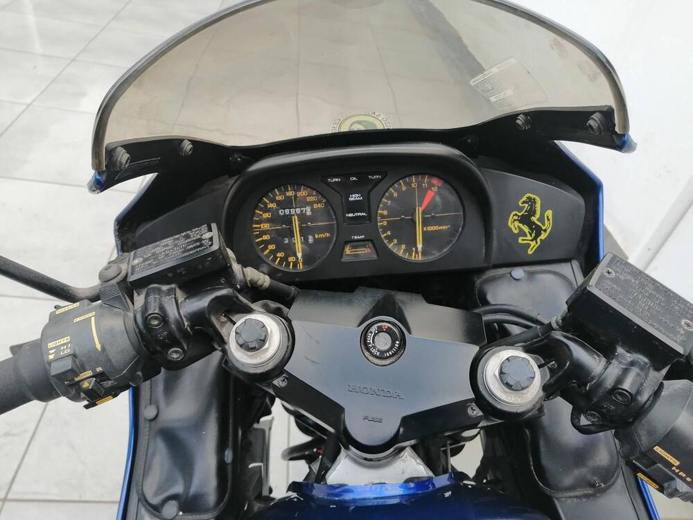 Honda VF 500 F II (2)