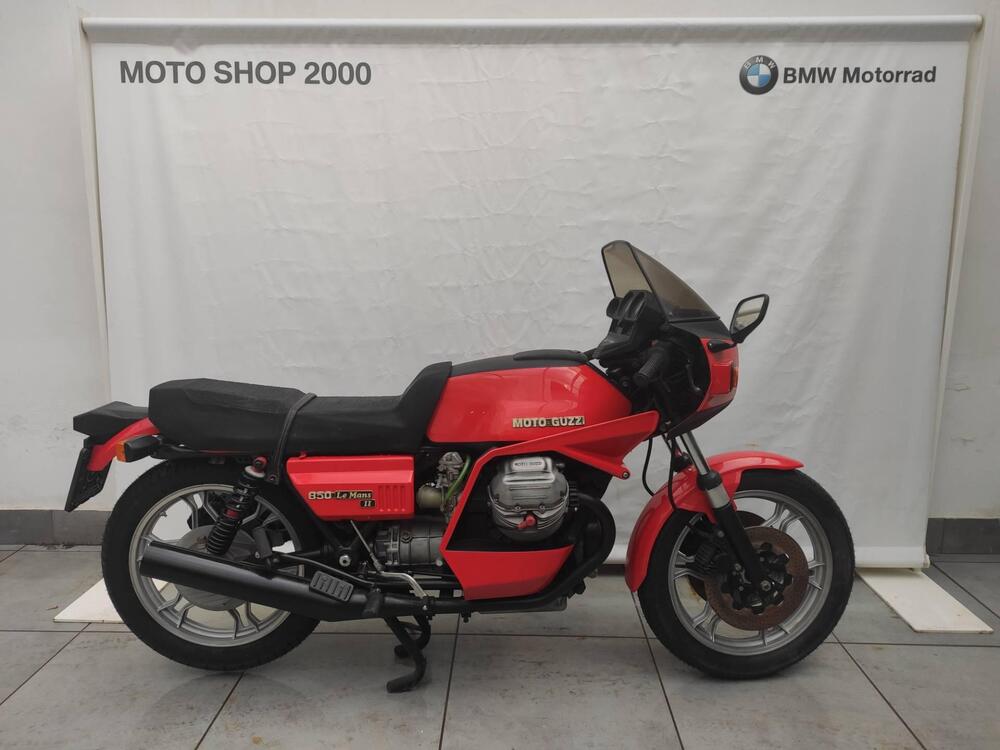 Moto Guzzi V 850 Le Mans II