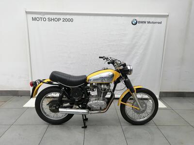 Ducati Scrambler 450 d'epoca
