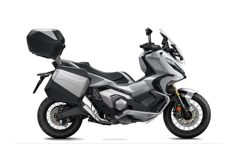 Honda X-ADV 750 X-ADV 750 DCT Travel (2021 - 24) (4)