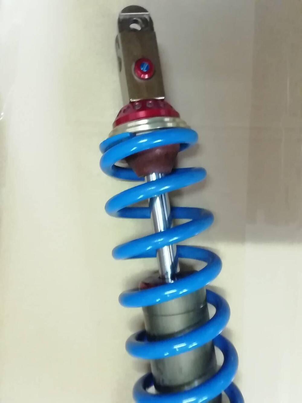 Monoammortizzatore per honda Solva (7)