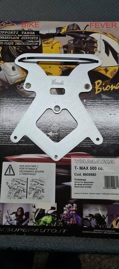 PORTATARGA YAMAHA T-MAX 500 cc Biondi