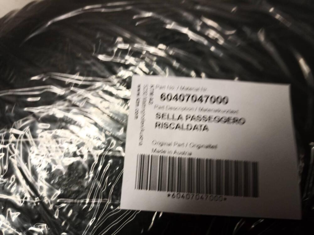 Sella passeggero riscaldata Ktm (4)