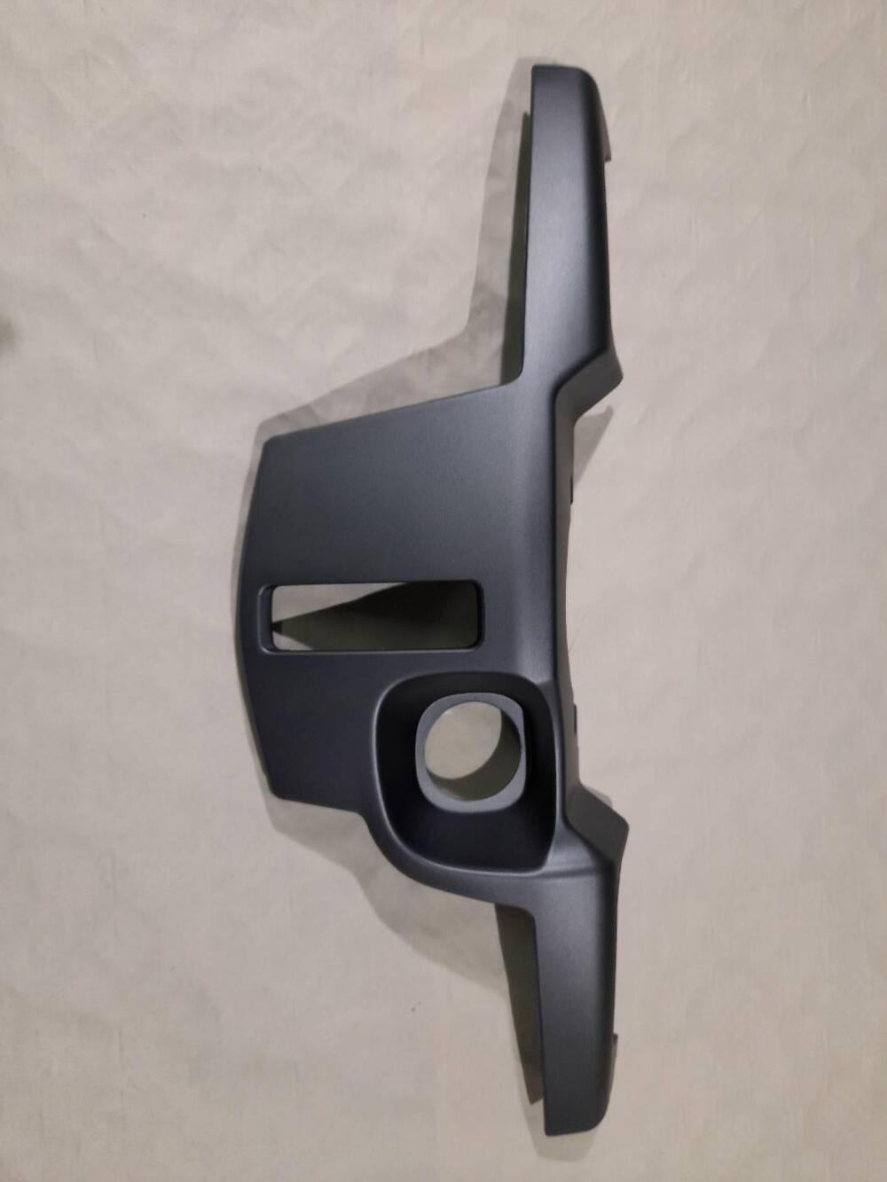 COPERTURA CENTRALE CONTROSCUDO PIAGGIO MP3