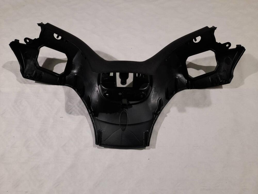 COPRIMANUBRIO PIAGGIO MP3 / MP3 HPE