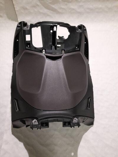 SCUDO INTERNO (BAULETTO INTERNO ) PIAGGIO BEVERLY