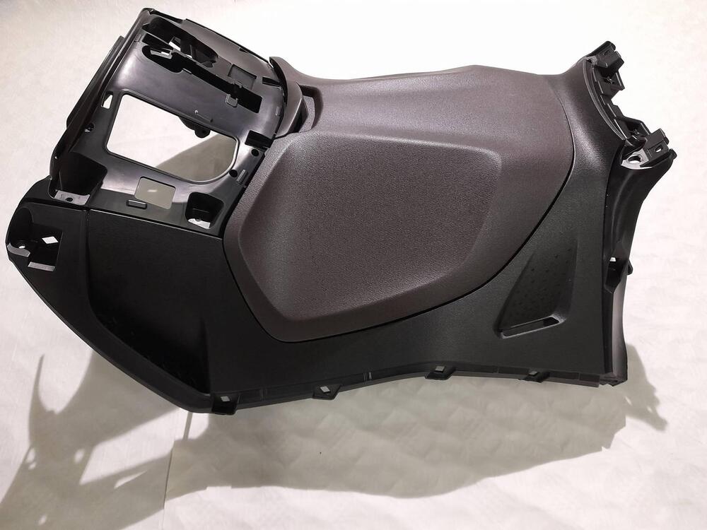 SCUDO INTERNO (BAULETTO INTERNO ) PIAGGIO BEVERLY (3)