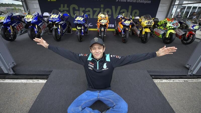 MotoGP 2021. Il GP di Valencia. Valentino Rossi: "Che gusto aver portato tanti appassionati alle moto"