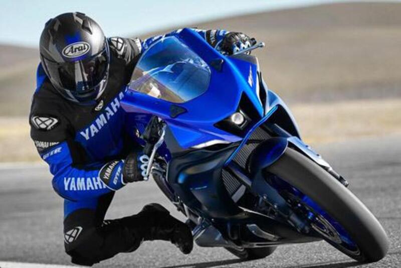 Yamaha YZF-R7 Cup. A gentleman rider trophy