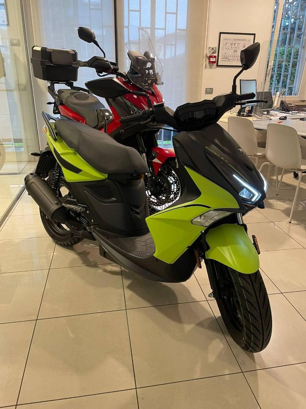 Kymco Super 8 50 R (2022 - 25)
