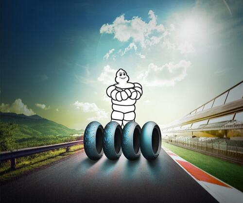 Michelin Power GP: fifty/fifty