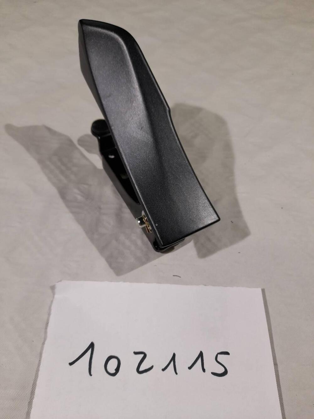 PEDANA PASSEGGERO DESTRA PIAGGIO new BEVERLY S (3)