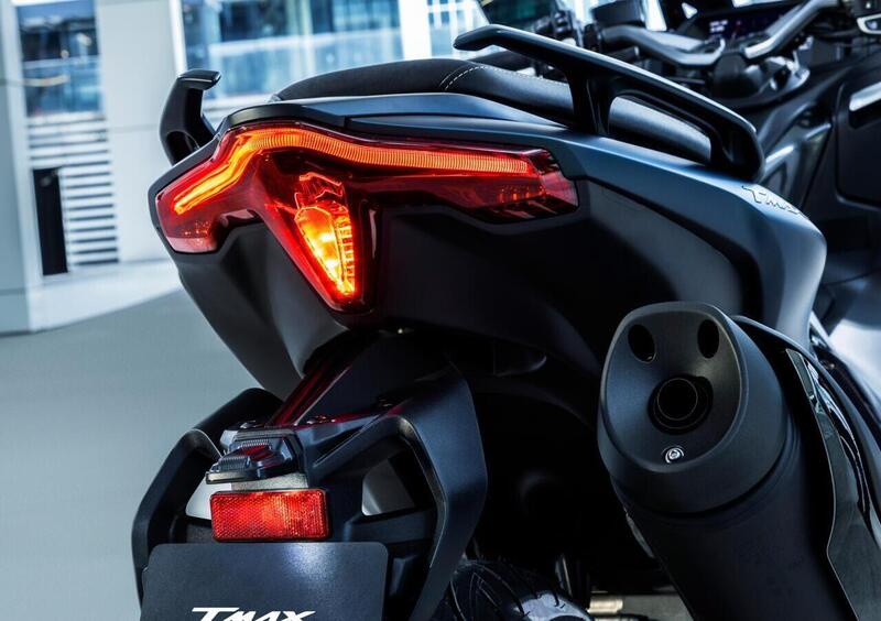 Yamaha T-Max 560 T-Max 560 Tech Max (2022 - 24) (18)