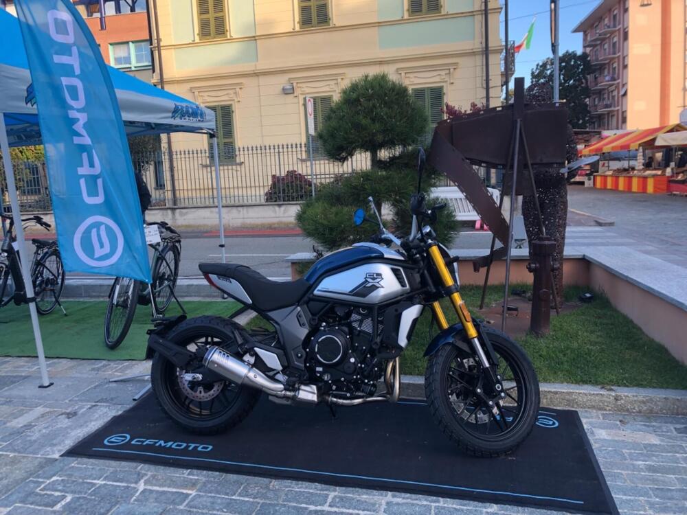 CFMOTO 700CL-X Heritage (2021 - 25)