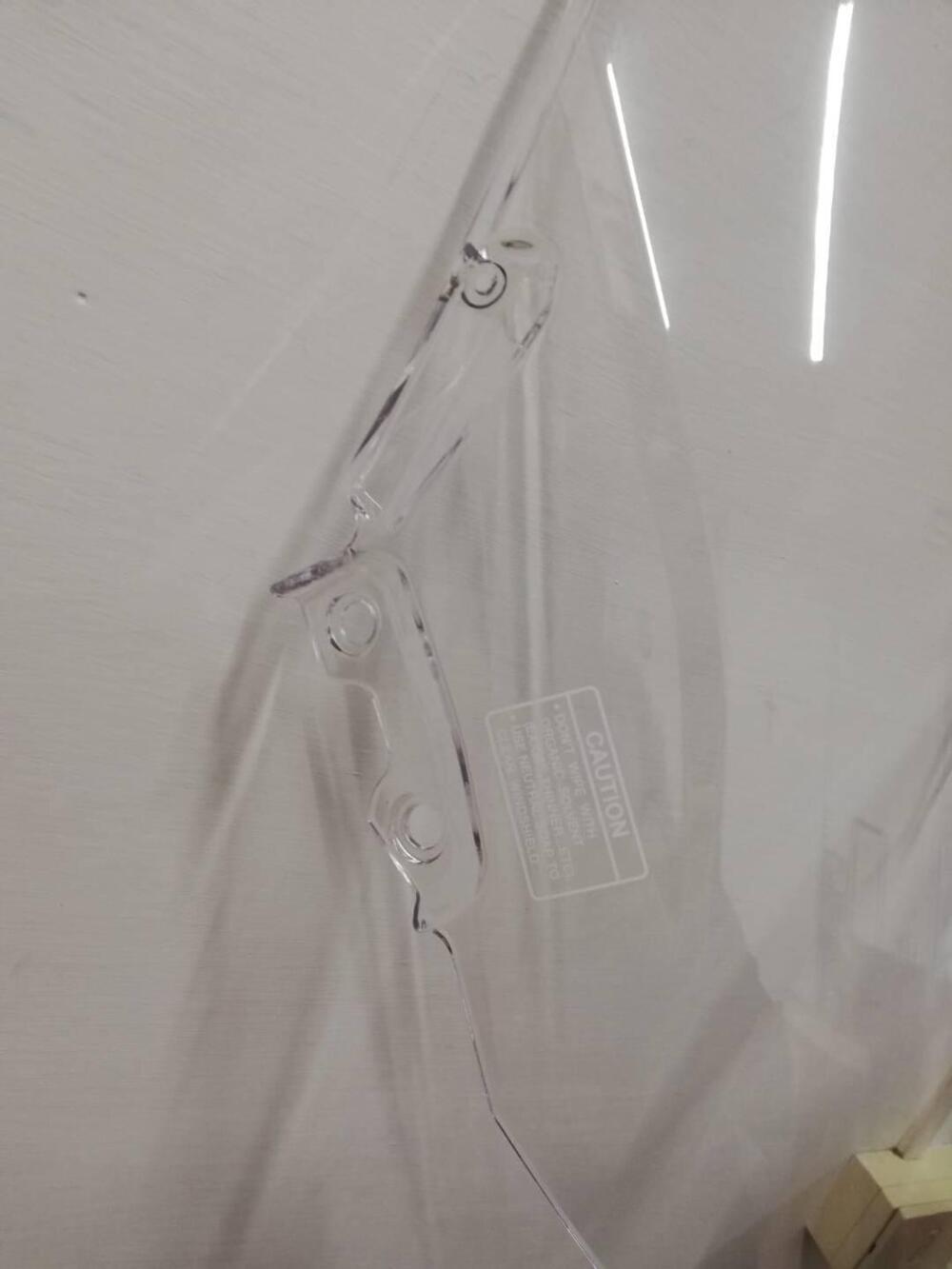 Parabrezza Downtown 125 - VV Kymco (5)