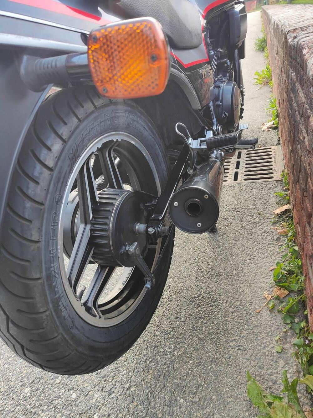 Honda VF750 Sport (4)