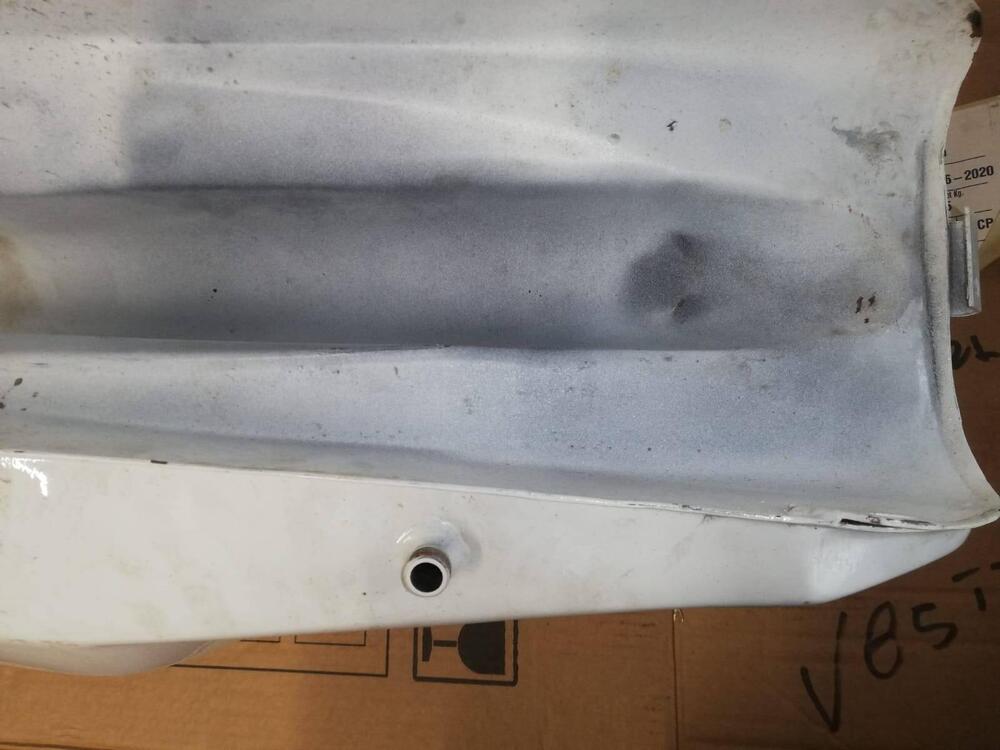 Serbatoio 850T5 - VV Moto Guzzi (11)