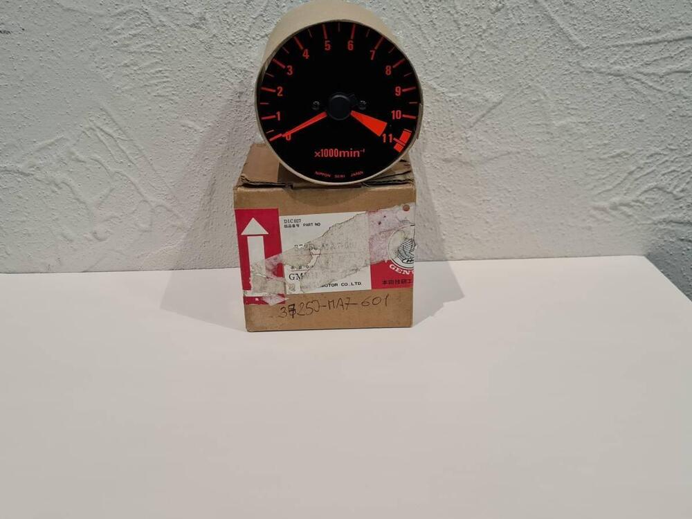 Honda CBX 550F+CBX 550F2- Contagiri 37250-ma7-601 (2)