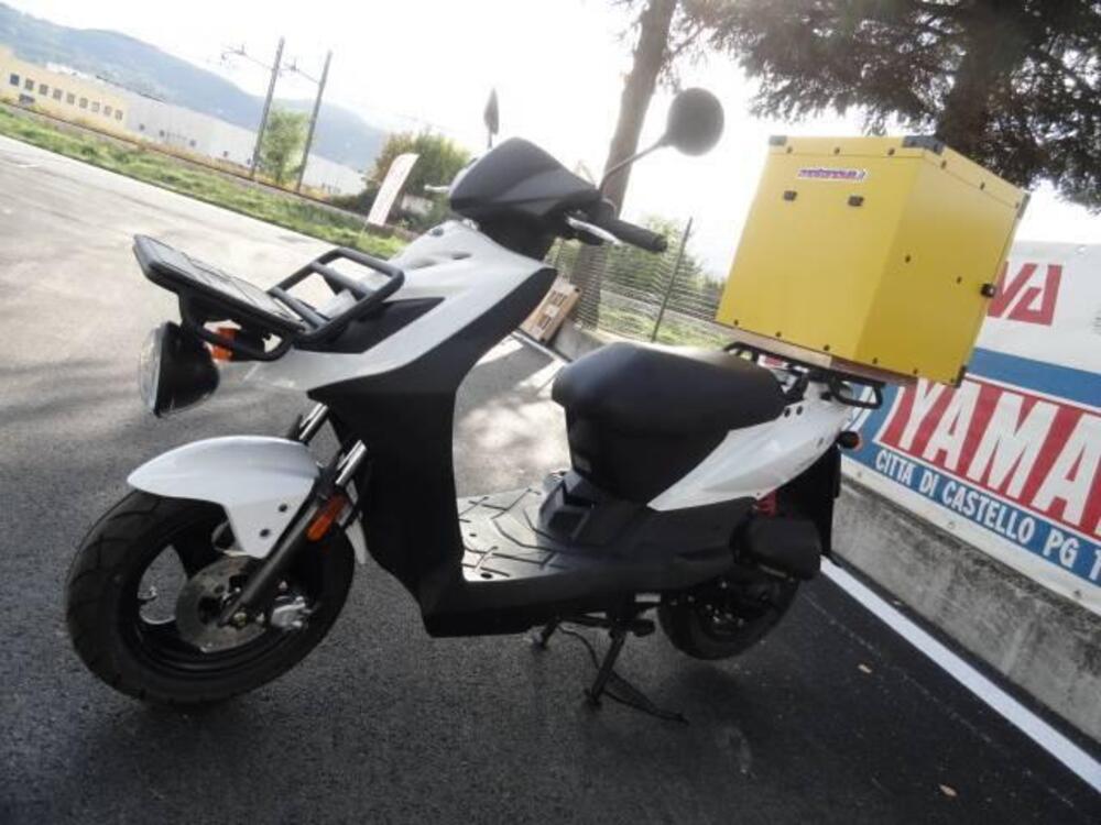 Kymco Agility 50 Carry E5 (2021 - 25) (3)