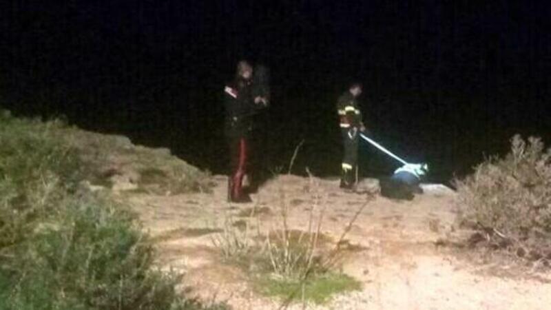 Lampedusa: trovato scooter dell&#039;agente scomparso, ancora in corso le ricerche