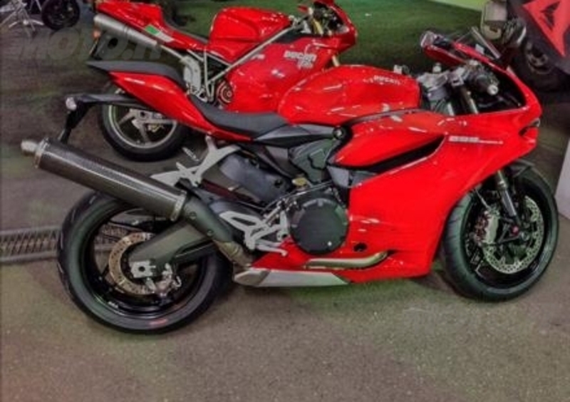 Ducati Panigale 899, torna lo scarico dell&#039;orrore per il mercato nipponico