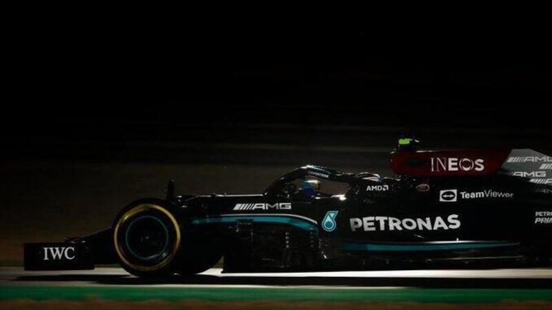 F1, GP Qatar 2021: pole per Hamilton