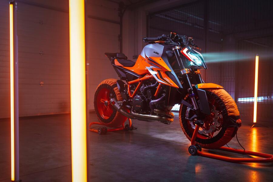 KTM 1290 SUPER DUKE R Evo - immagine 7