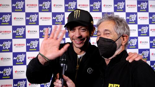 Valentino con Nico: Il massimo della MotoGP è laccelerazione - LINTERVISTA