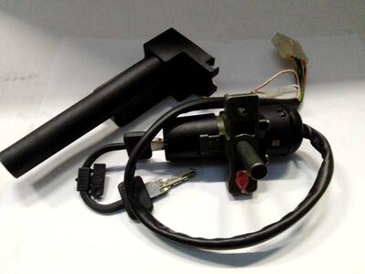 SERIE SERRATURE PER APRILIA SCARABEO 50 AP8201800