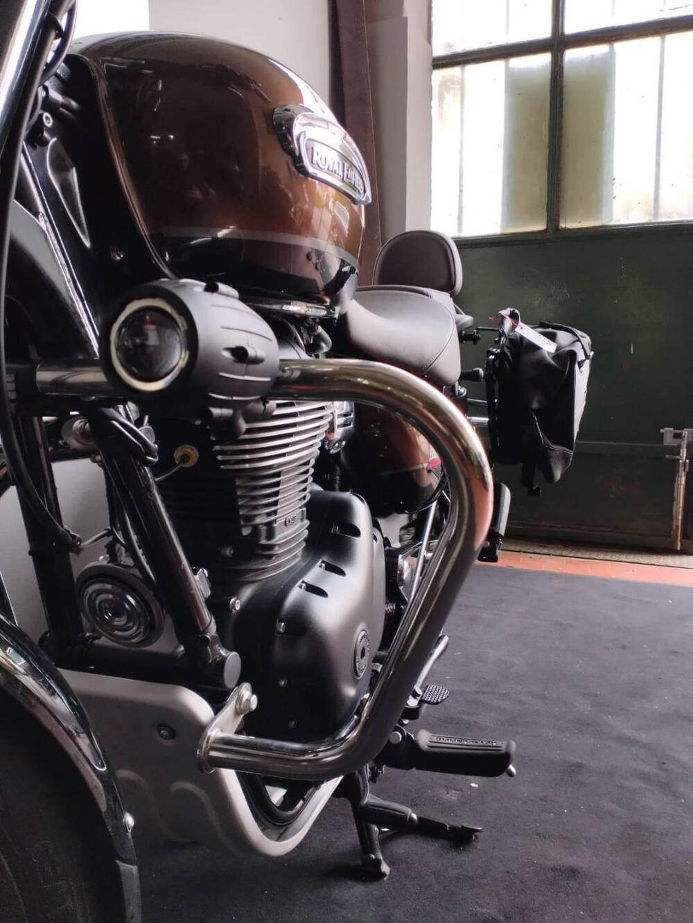 Borse laterali GIVI per Royal Enfield Meteor (5)