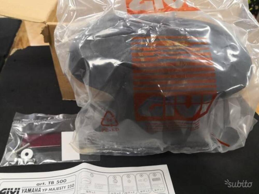 Schienalino Yamaha Majesty 250 Givi