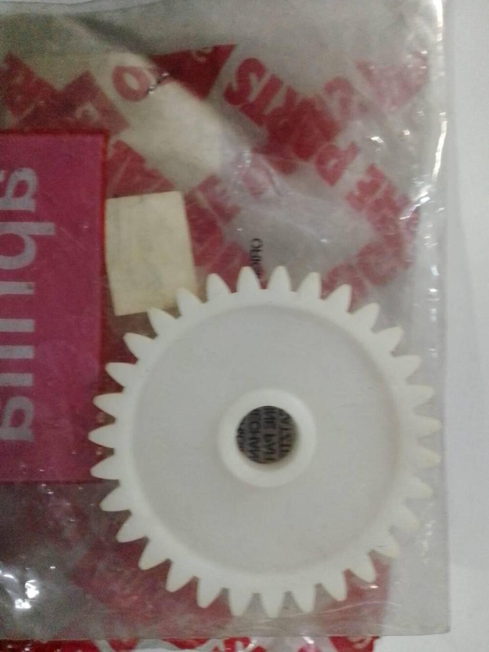 INGRANAGGIO INTERMEDIO APRILIA 125 2T AP0234470 (2)