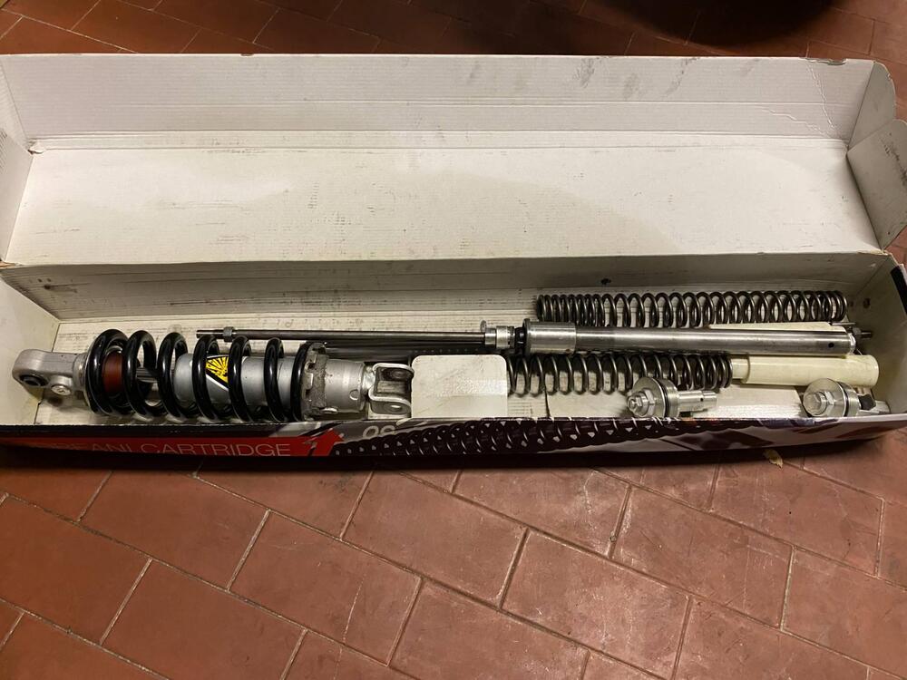 Sospensioni Yamaha MT09 TRACER