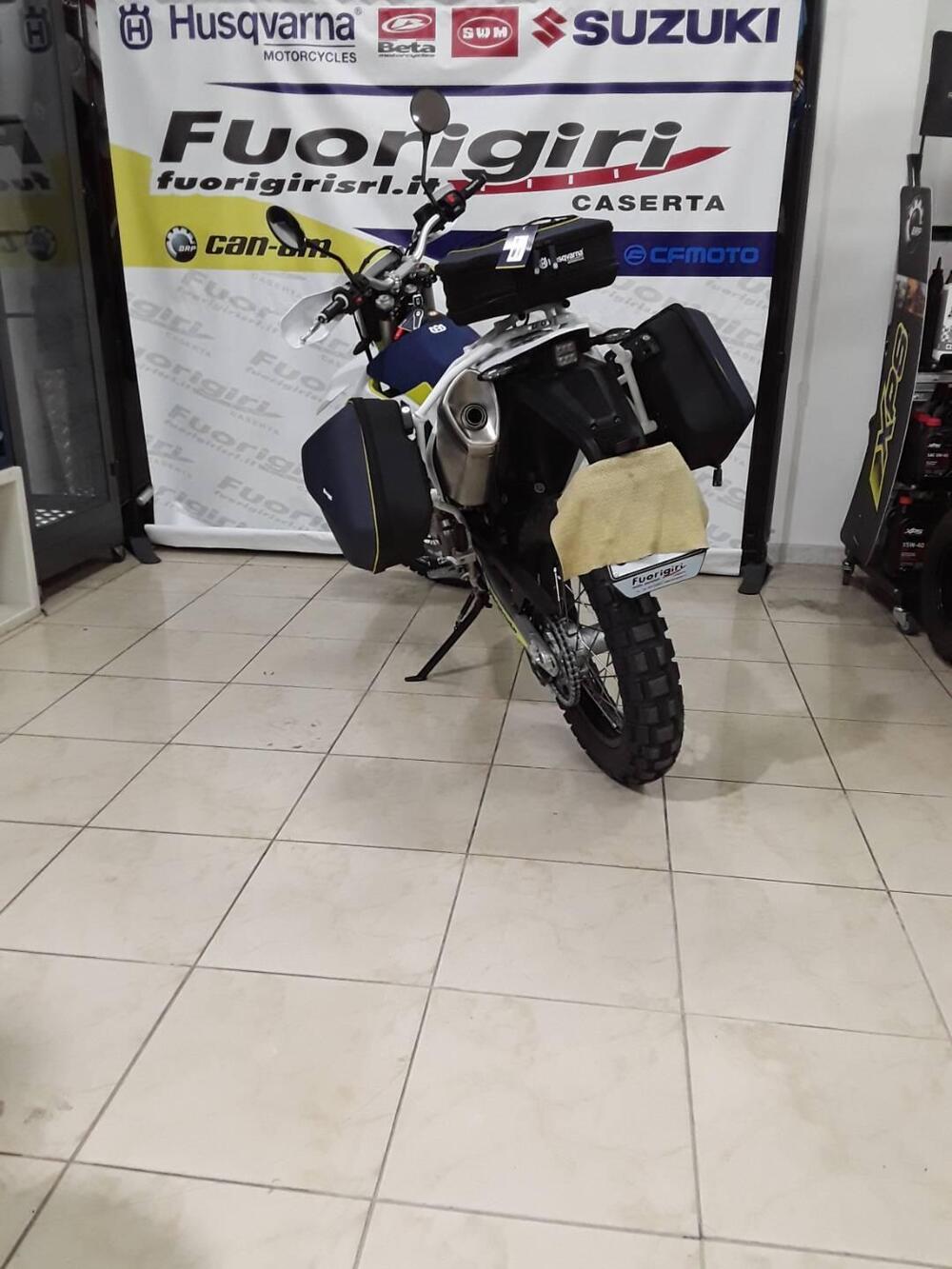 Set borse Husqvarna 701