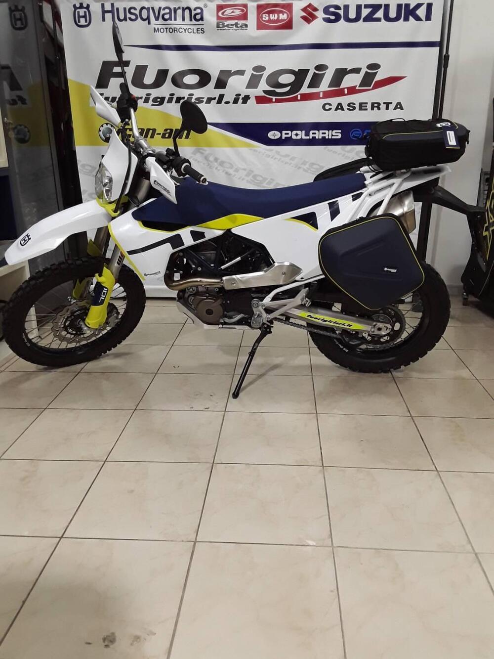 Set borse Husqvarna 701 (2)