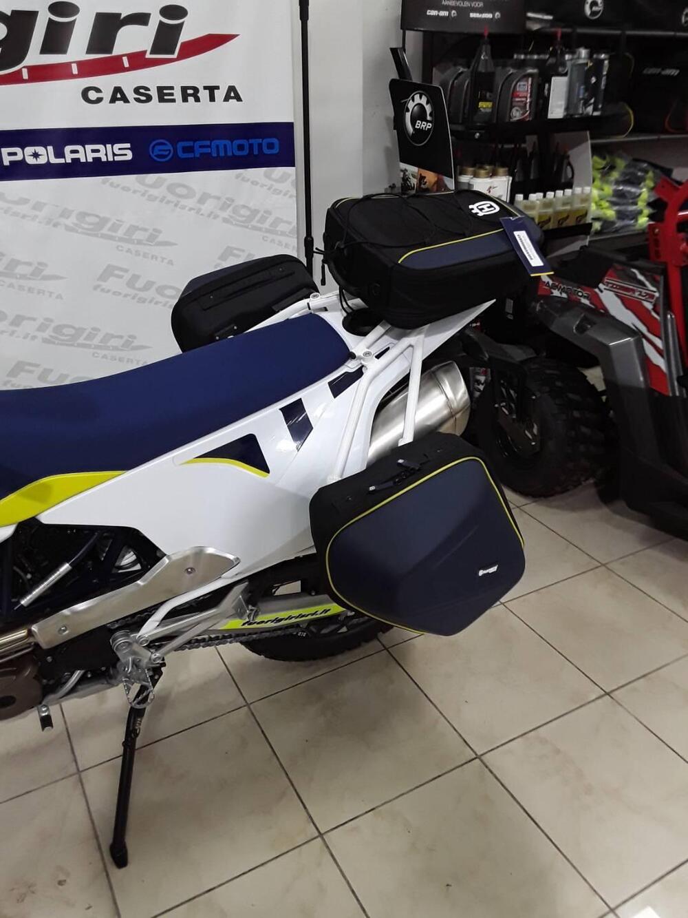 Set borse Husqvarna 701 (3)