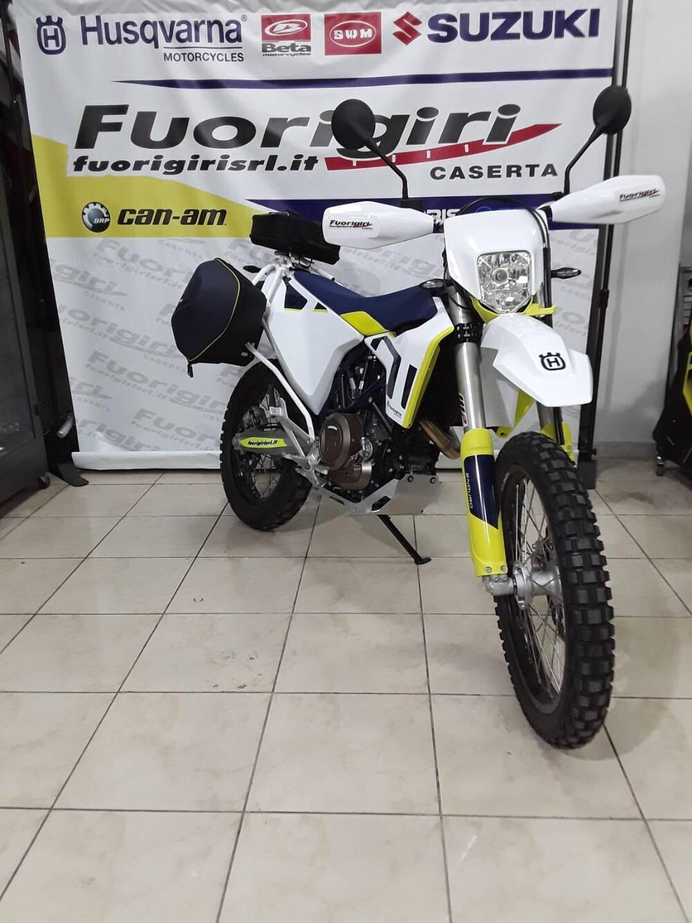 Set borse Husqvarna 701 (5)