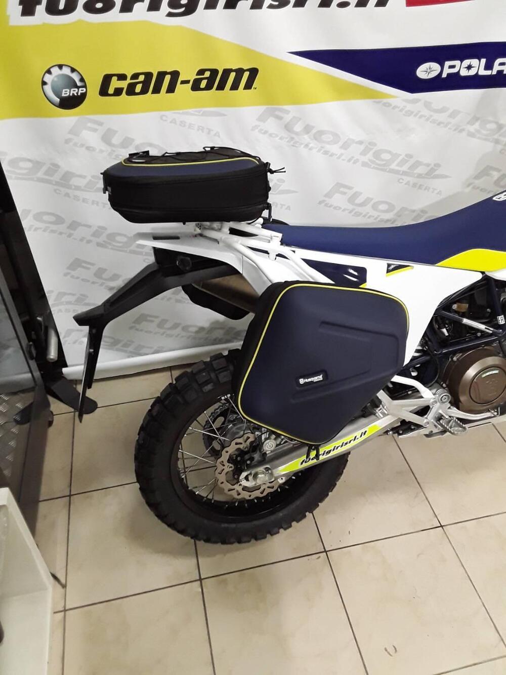 Set borse Husqvarna 701 (7)