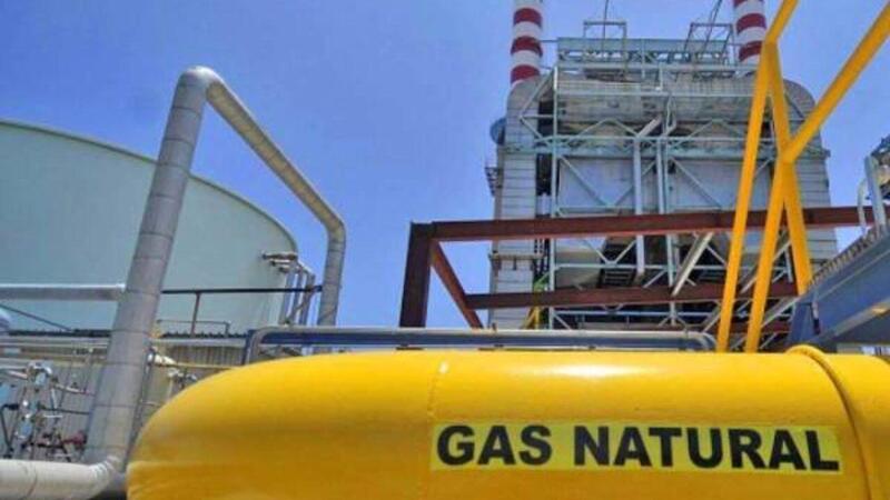 La corsa al rialzo infinita di luce e gas