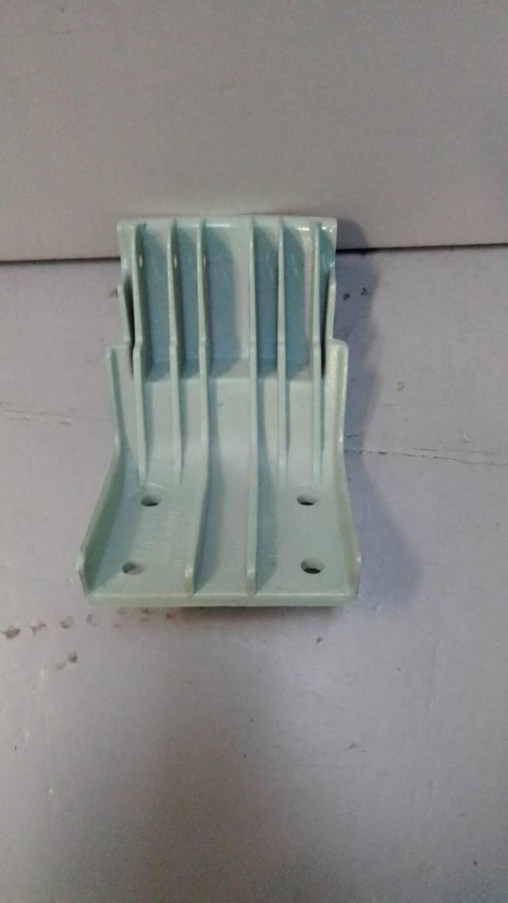 CERNIERA SELLA PER APRILIA SCARABEO AP8148254 (2)