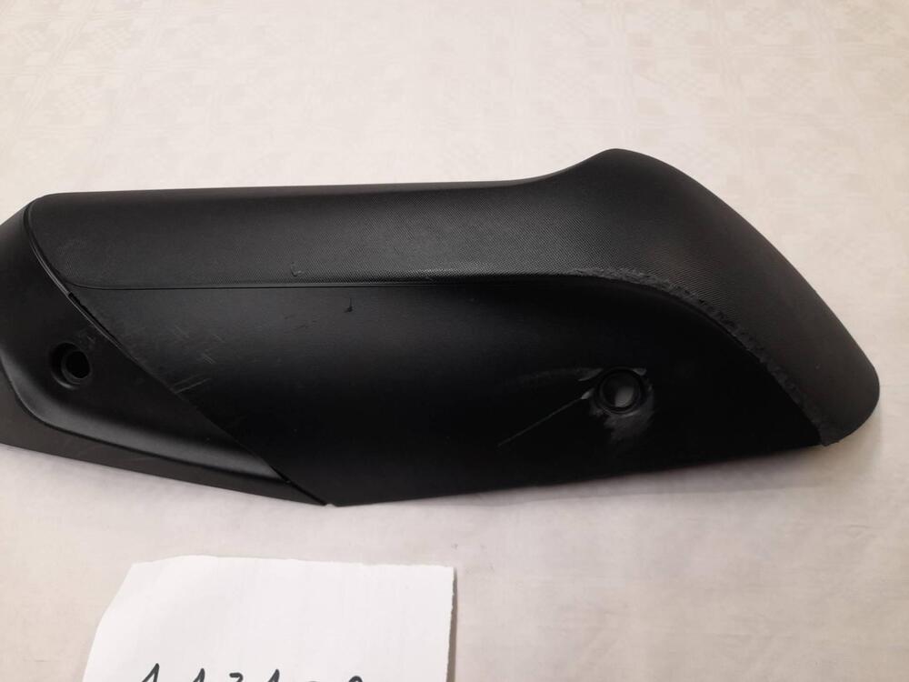 COPRIMARMITTA PER PIAGGIO MEDLEY 125-150 E4 (2)