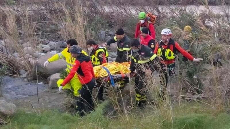 Messina: cade con la moto nel fiume, muore centauro di 33 anni