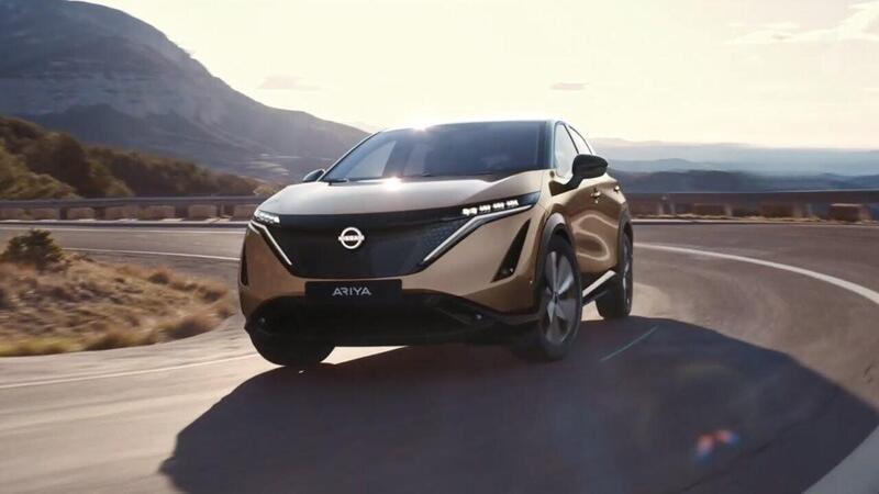 Nissan potenzia la rete di ricarica: 70% delle concessionarie munite di colonnina [fino a 50kW]