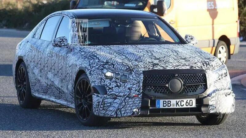 Mercedes Classe E si rinnova con un restyling completo