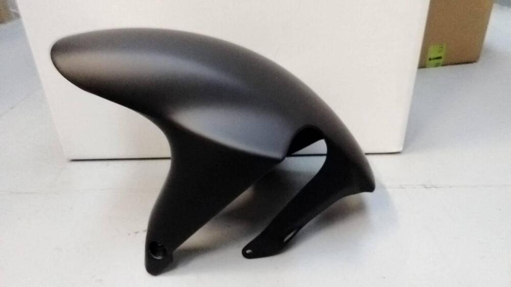 PARAFANGO ANT. APRILIA TUONO 1000 AP8156238 (2)