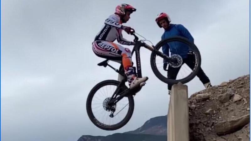 Toni Bou, trial spettacolare con l&#039;eBike [VIDEO]