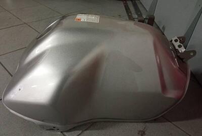 SERBATOIO BENZINA YAHAMA SUPERTENERE 1200 Yamaha