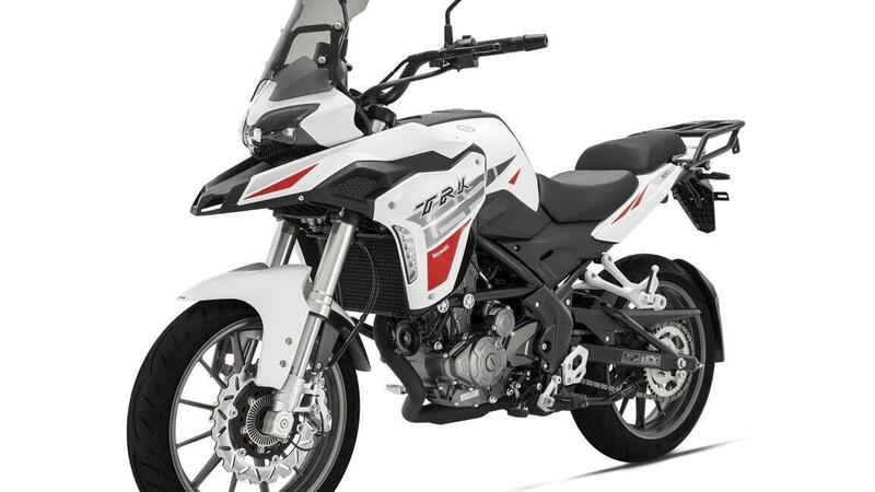 Benelli TRK 251 m.y. 2022. Diventa Euro 5